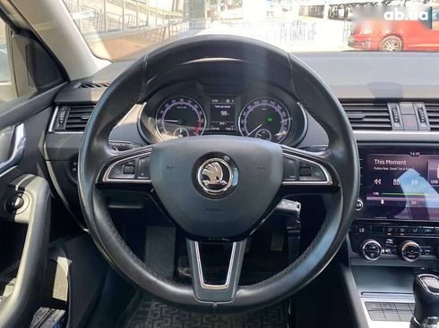 Skoda Octavia 2020 - фото 13