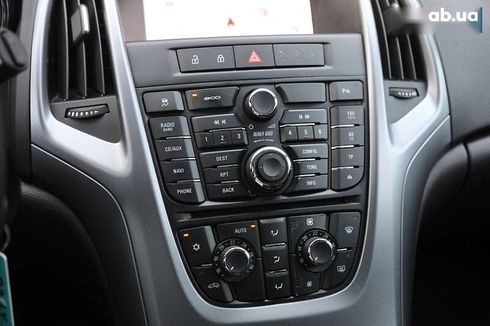 Opel Astra 2013 - фото 17