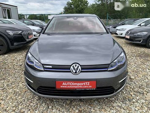 Volkswagen e-Golf 2019 - фото 26