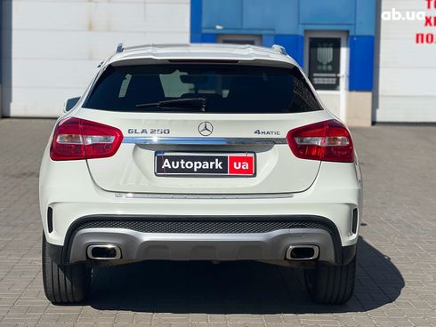 Mercedes-Benz GLA-Класс 2014 белый - фото 9