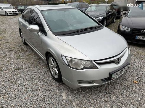 Honda Civic 2008 - фото 3