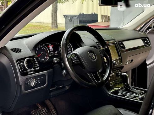 Volkswagen Touareg 2016 - фото 21