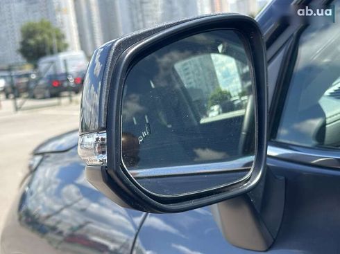 Toyota Highlander 2021 - фото 26