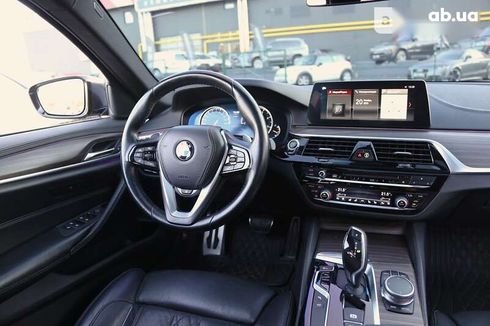 BMW 5 серия 2017 - фото 13