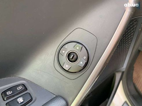 Hyundai Santa Fe 2016 - фото 17