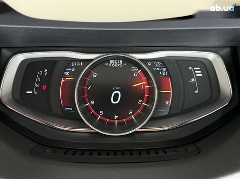 Volvo S60 2015 - фото 16