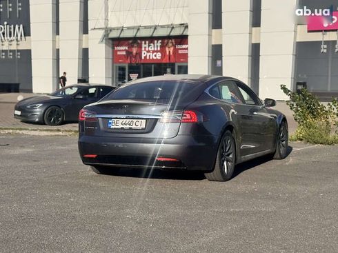 Tesla Model S 2018 - фото 8