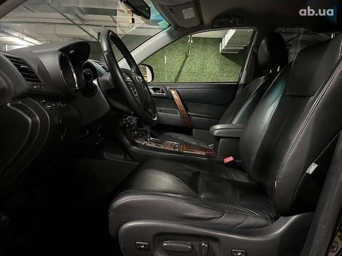 Toyota Highlander 2011 - фото 26