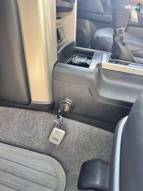 Toyota Land Cruiser Prado 2013 - фото 24