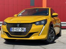 Продаж вживаних Peugeot e-208 2021 року в Києві - купити на Автобазарі