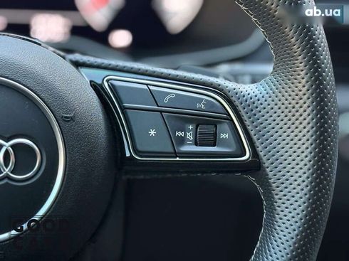 Audi A4 2021 - фото 30