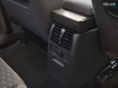 Volkswagen Touran 2008 - фото 30