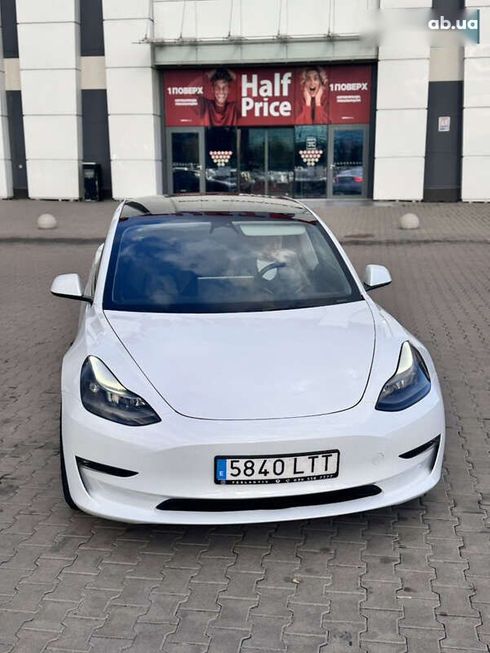 Tesla Model 3 2023 - фото 10