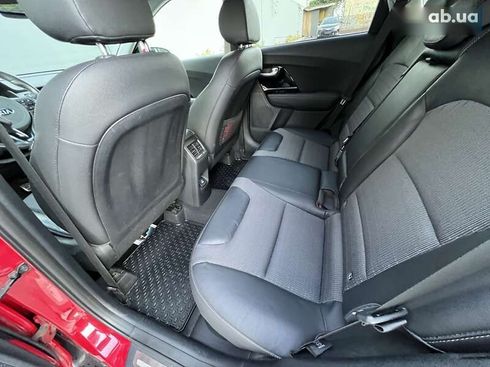 Kia Niro 2017 - фото 10