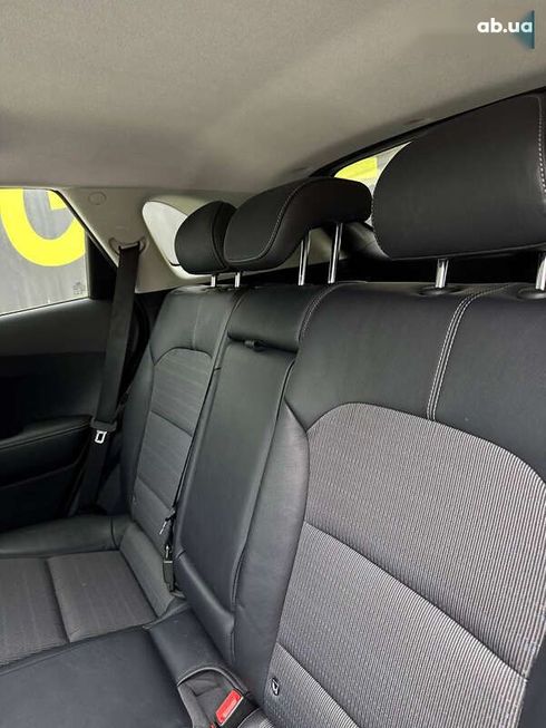 Kia Niro 2017 - фото 16