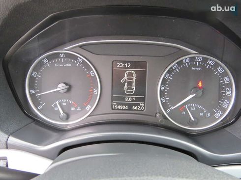 Skoda Octavia 2011 - фото 27