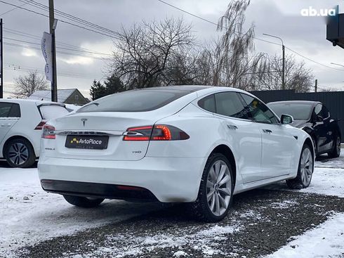 Tesla Model S 2018 - фото 16