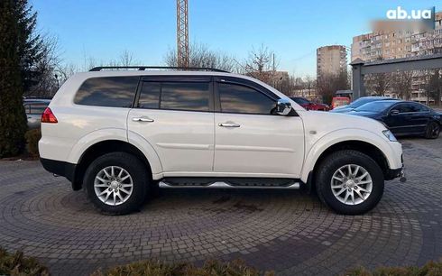 Mitsubishi Pajero Sport 2012 - фото 8