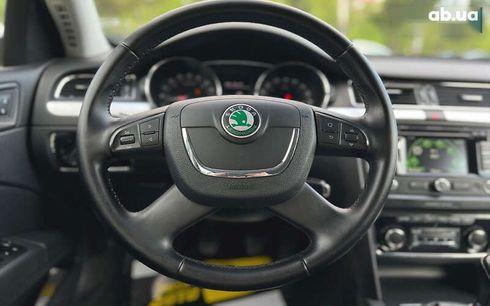 Skoda Superb 2011 - фото 22
