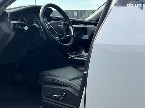 Audi E-Tron 2022 - фото 28