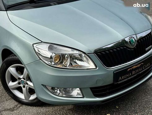 Skoda Fabia 2011 - фото 3