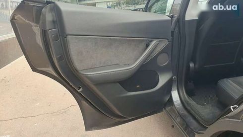 Tesla Model Y 2021 - фото 29