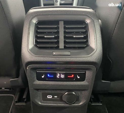Volkswagen Tiguan 2021 - фото 23