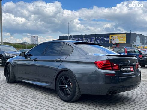 BMW 5 серия 2016 серый - фото 24