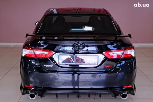 Toyota Camry 2020 черный - фото 6