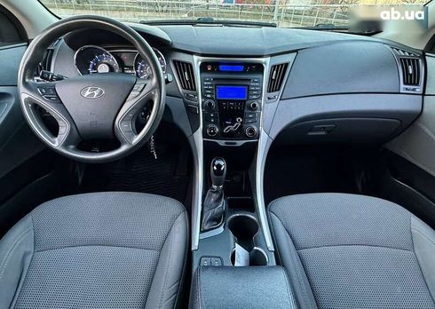Hyundai Sonata 2013 - фото 26