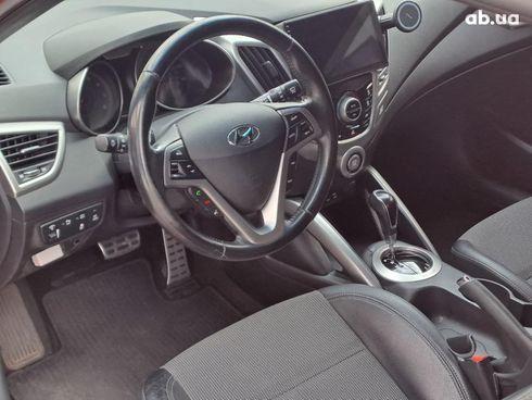 Hyundai Veloster 2016 оранжевый - фото 22