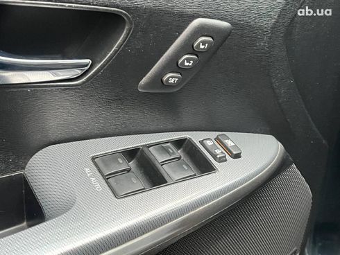 Toyota Venza 2013 серый - фото 60