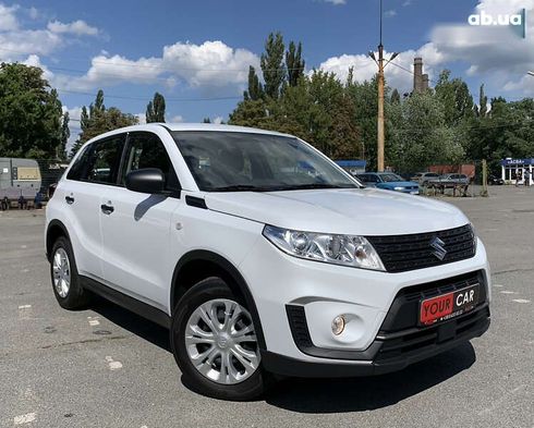 Suzuki Vitara 2021 - фото 8