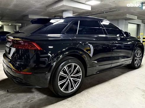 Audi Q8 2023 - фото 9