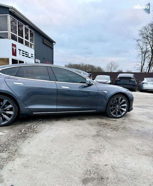 Tesla Model S 2014 - фото 7