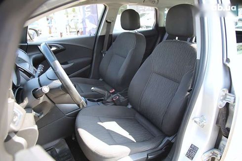 Opel Astra 2015 - фото 7