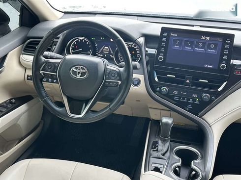 Toyota Camry 2022 - фото 27