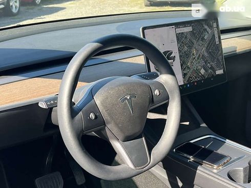 Tesla Model Y 2021 - фото 20