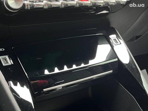 Peugeot 2008 2020 белый - фото 32