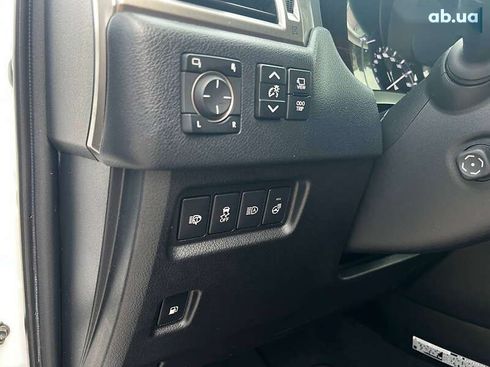 Lexus GX 2020 - фото 15