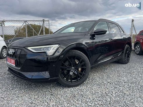 Audi E-Tron 2021 - фото 12