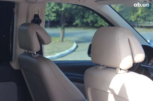 Mercedes-Benz Viano 2014 - фото 21