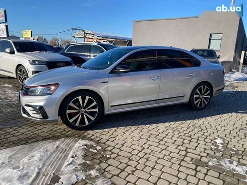 Volkswagen Passat 2018 - фото 4