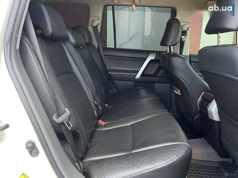 Toyota Land Cruiser 2010 - фото 25