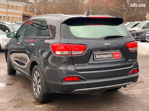 Kia Sorento 2016 серый - фото 8