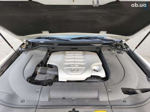 Lexus LX 2010 - фото 27