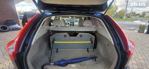 Volvo XC60 2011 черный - фото 7