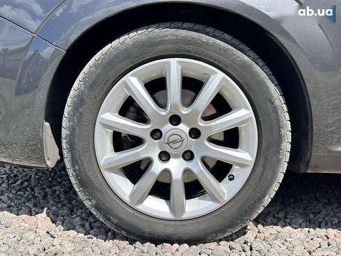 Opel Zafira 2011 - фото 10