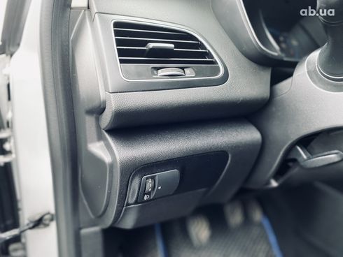 Renault Megane 2017 серый - фото 15