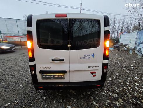 Opel Vivaro 2017 белый - фото 7